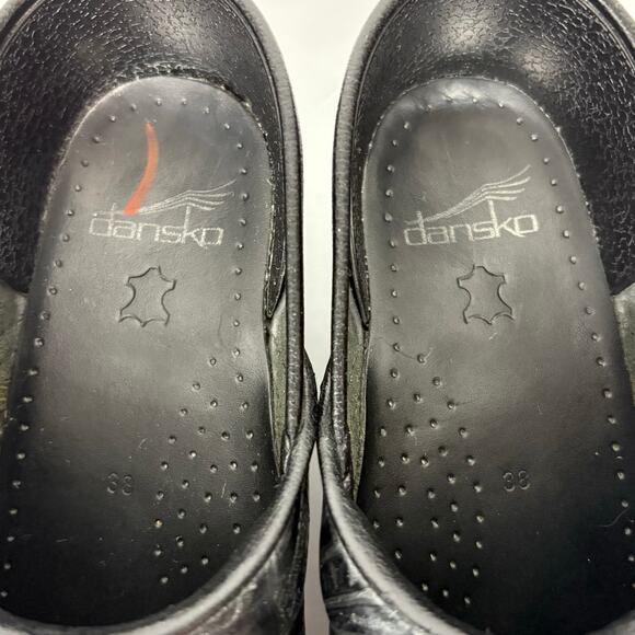 Dansko Professional Black Tooled Leather Clog Cushioned PU Foam Footbed 38 - Picture 9 of 14